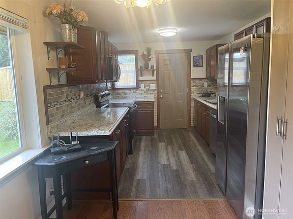 4th image of 11926 Andrew Sater Road