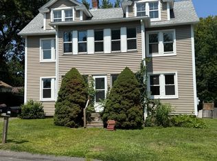 820 Burbank Ave, Suffield, CT 06078