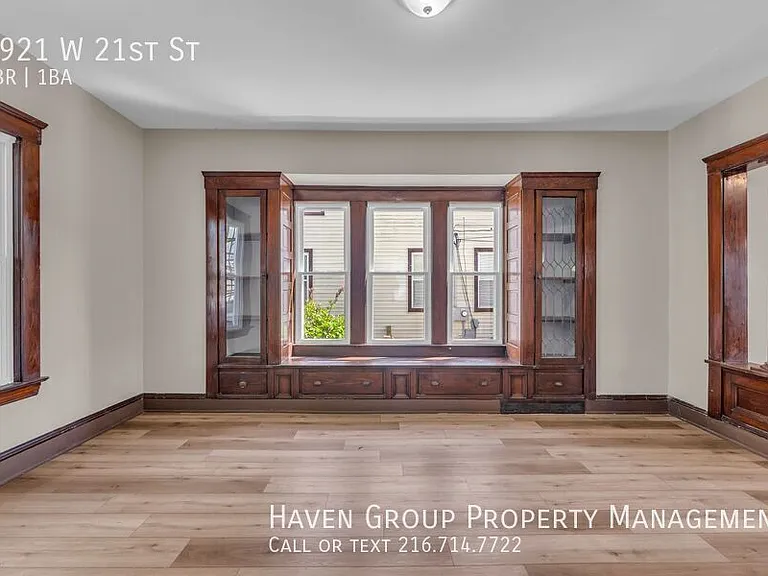 3921 W 21st St — Photo 9