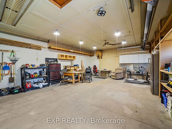 4th image of 172 East St