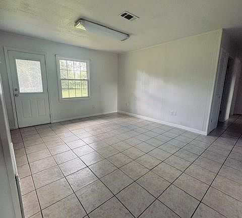 4th image of 3916 Gingerbread Rd