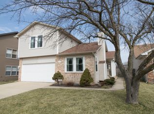 1315 Caribou Trl, Carol Stream, IL 60188