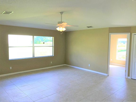 2nd image of 219 Ivan Ave S