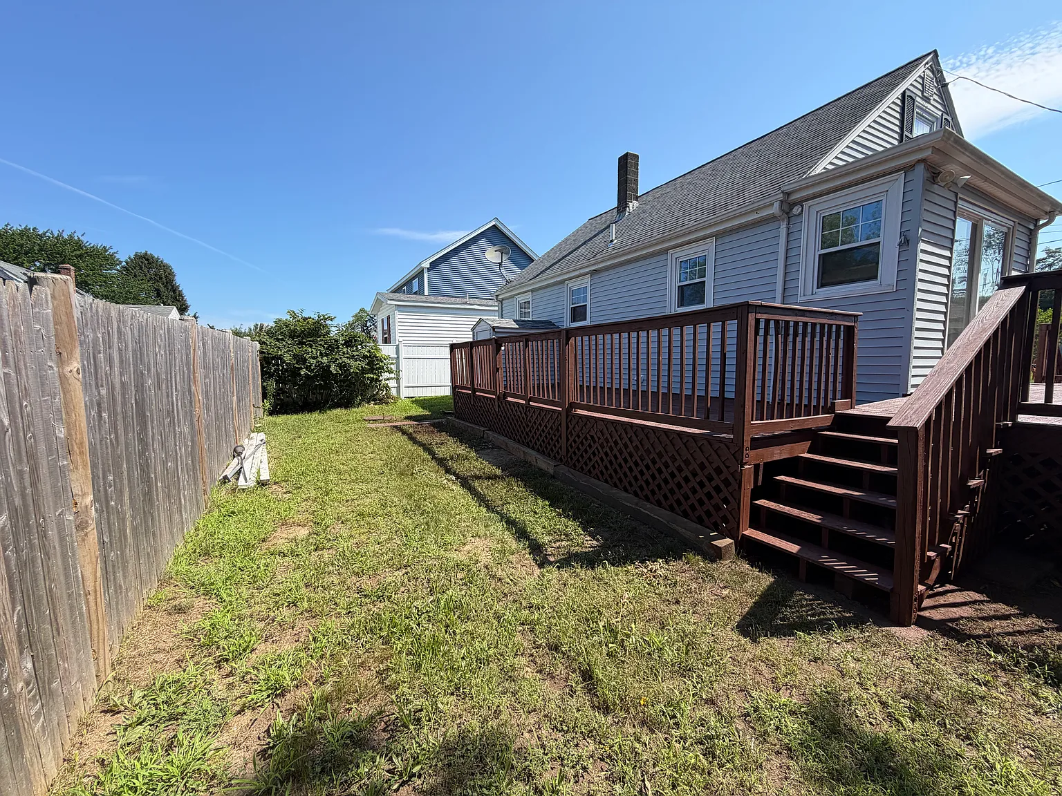 3 bed, 1128 sqft, $2,200 — Photo 3