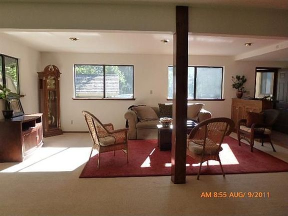 4th image of 708 Blue Lake Springs Dr
