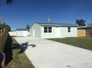 2832 Scanlan Ave, Lake Worth, FL 33461