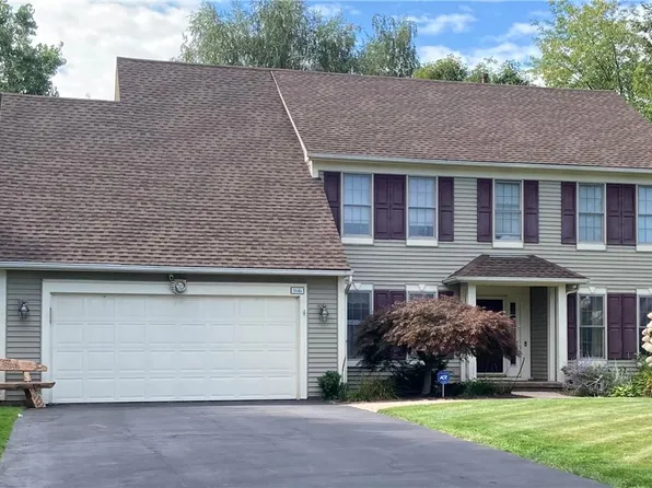 1646 Glendowan Ter, Webster, NY 14580