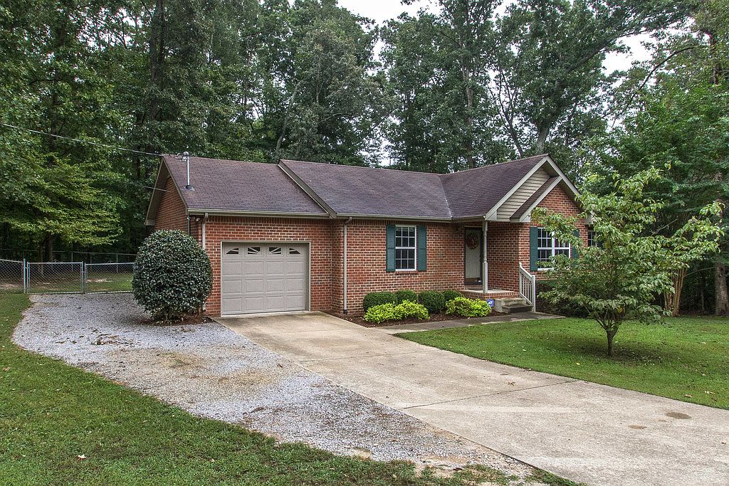 700 Old Eastside Rd, Burns, TN 37029 | Zillow
