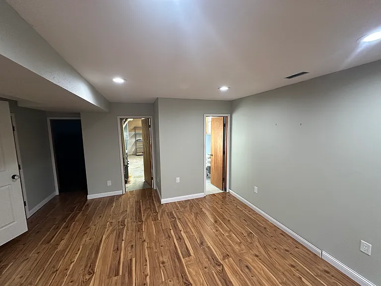 426 N 2nd St — Photo 13