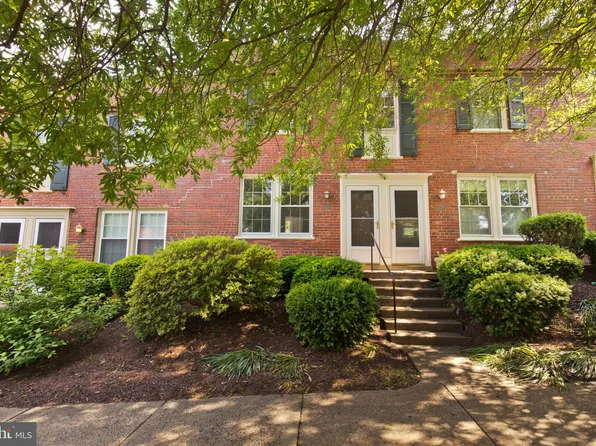 1201 S Barton St Unit 182, Arlington, VA 22204