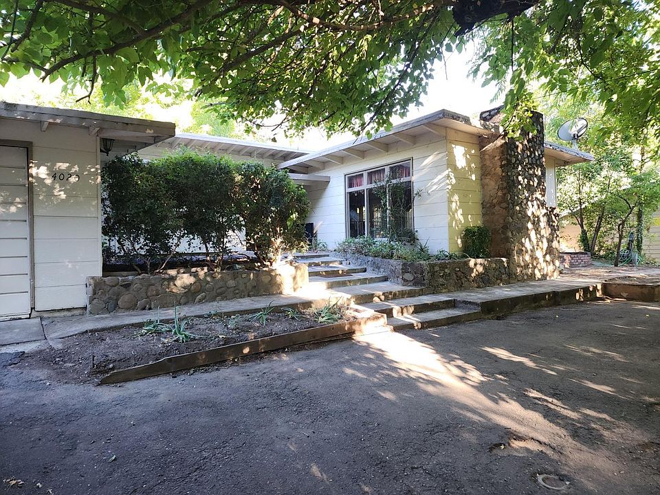 1st image of 4020 Canyon Dr