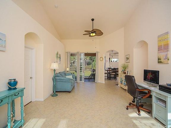 5th image of 4419 Cinderella Cir