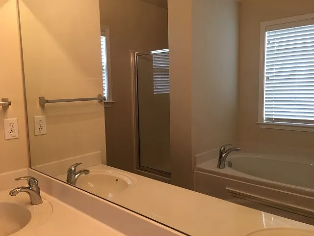 4010 Farmville Ct — Photo 7