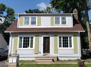 12 Shore Rd, Wayne, NJ 07470