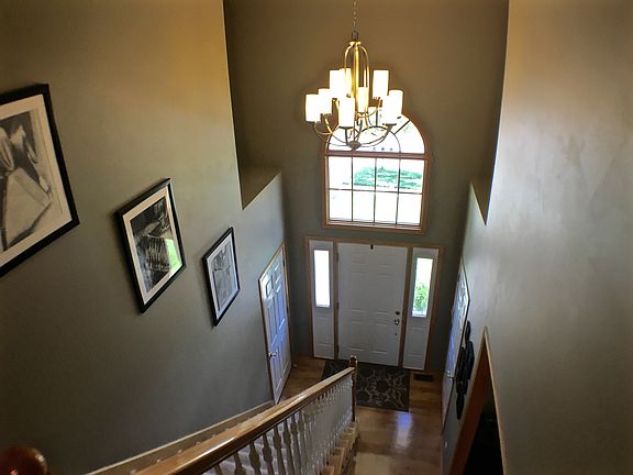3rd image of 7525 Plum Creek Dr