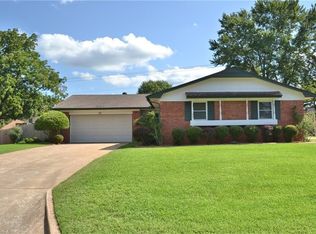19 Delaware Dr, Shawnee, OK 74801