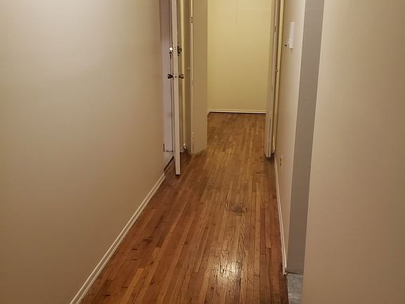 4th image of 2589 38th St APT 1