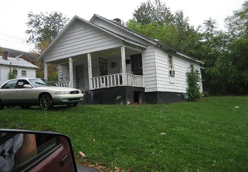 1st image of 514 Wheeler St NW