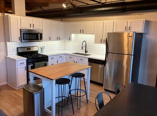 2161 N California Ave APT 202, Chicago, IL 60647