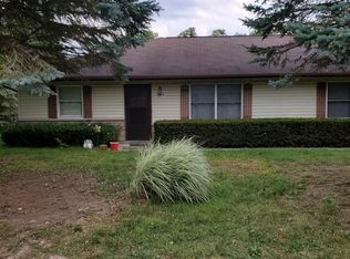 3062 Troy Rd, Springfield, OH 45504