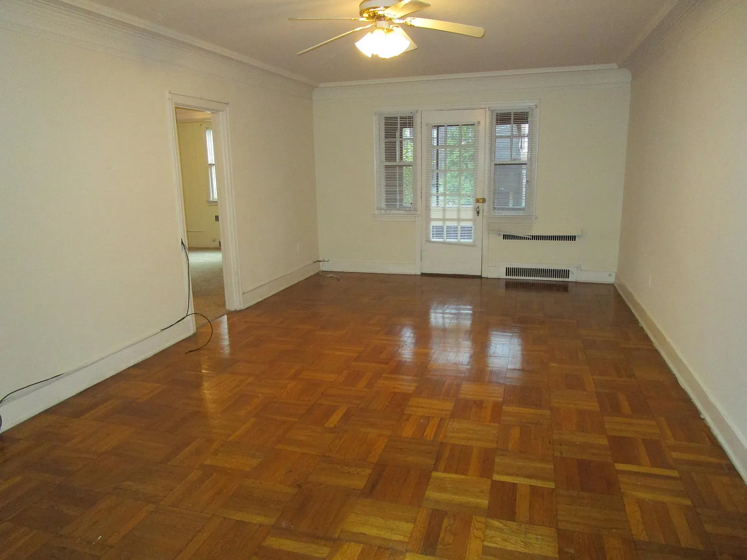 2 bed, 1025 sqft, $1,753 — Photo 3