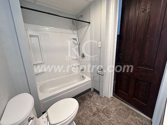 5th image of 1501 N Walnut St