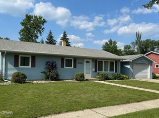 359 W 15th St, Grafton, ND 58237
