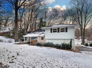 405 Park Ln, State College, PA 16803