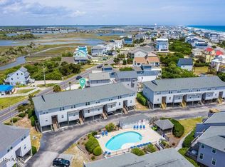 221 Lazy Day Drive, Surf City, NC 28445