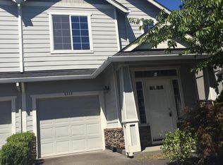 8239 NE Multnomah St, Portland, OR 97220