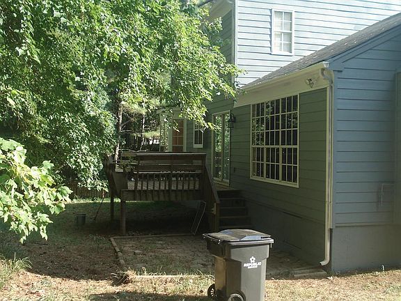 2nd image of 1670 Spindle Ct