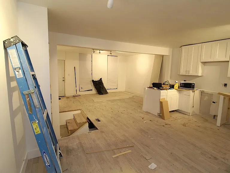 923 S Carpenter St #1F — Photo 18