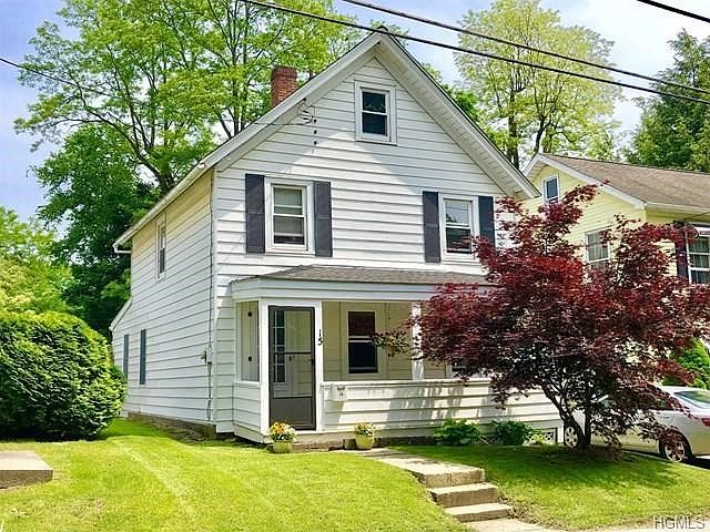 A 2 minute walk to the heart of the Village of Pawling