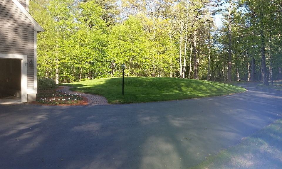 2nd image of 55 Ball Hill Rd