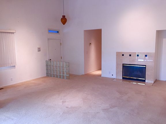 3rd image of 358 Michelle Ln