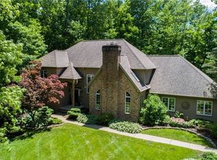 3394 Hardwood Hollow Rd, Medina, OH