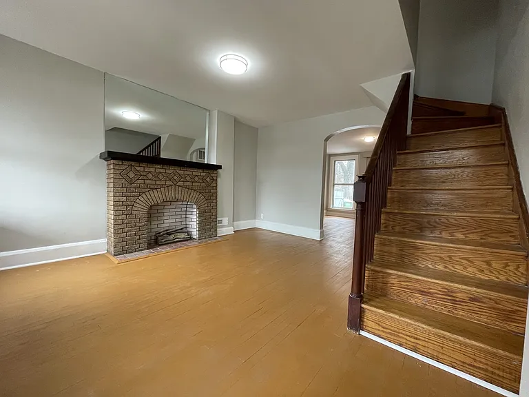 2644 W Lafayette Ave — Photo 6