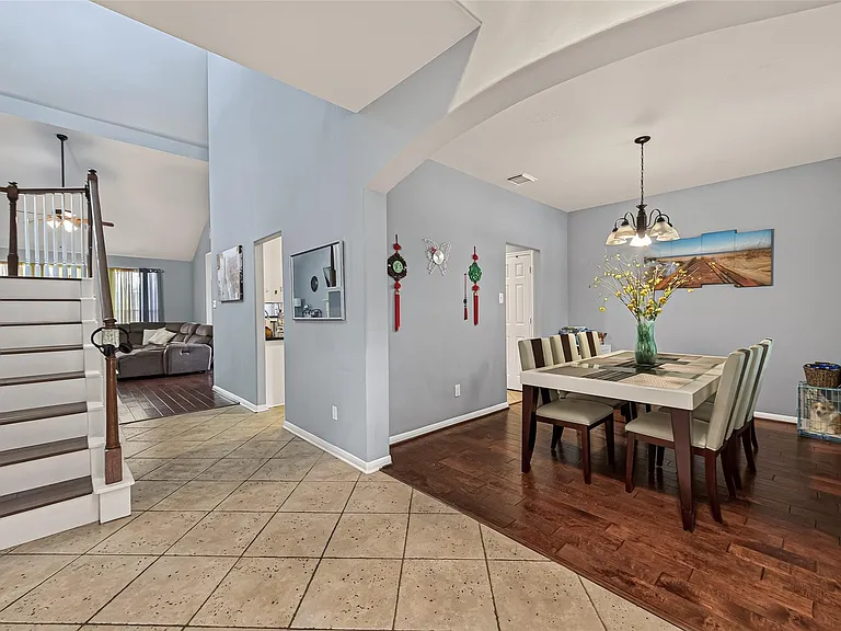 8910 Aberdeen Park Dr — Photo 6