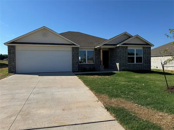 1403 Lexi Dr, Shawnee, OK 74804