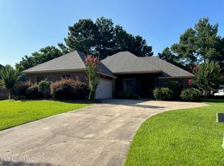 110 Common Pointe Dr, Flowood, MS 39232