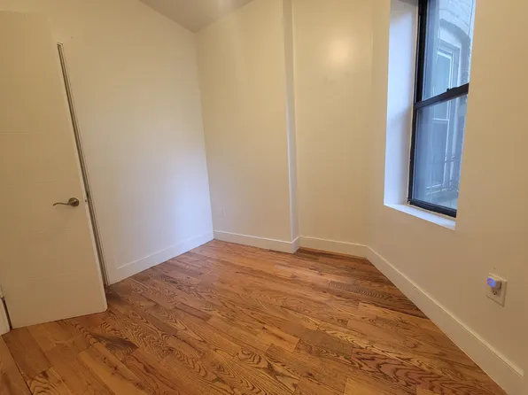 1279 Saint Johns Place image 9 of 18