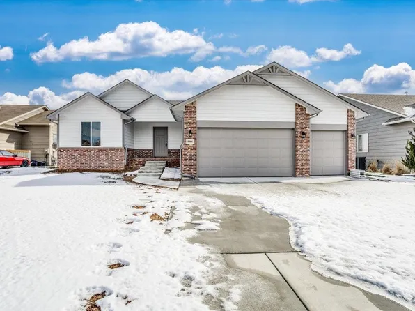 5006 N Saker Cir, Wichita, KS 67219