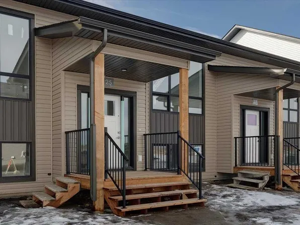 25 N Louis Dr, Rural Red Deer County, AB T4E 3E5