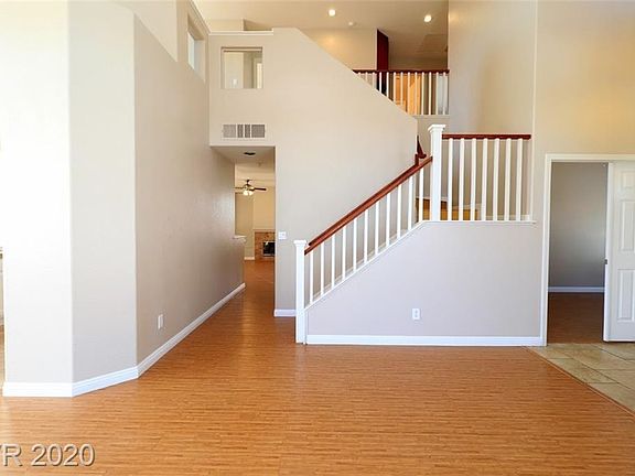 5th image of 7877 Bonaventure Dr