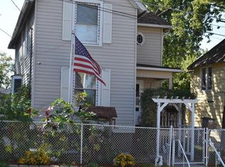 932 Walnut St, Racine, WI 53403