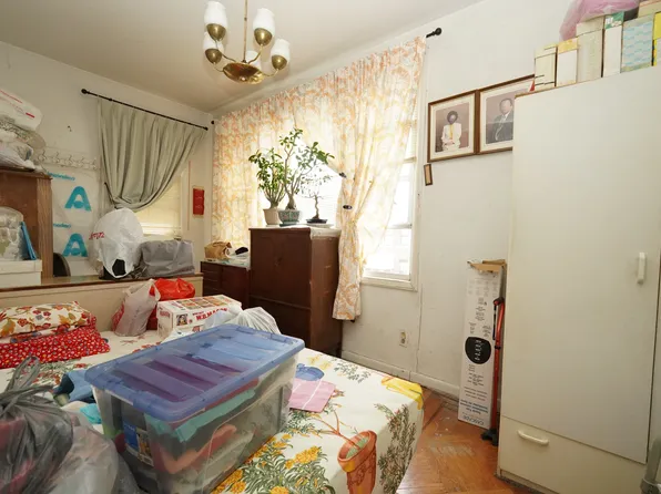 2887 Brighton 6th Street image 10 of 16