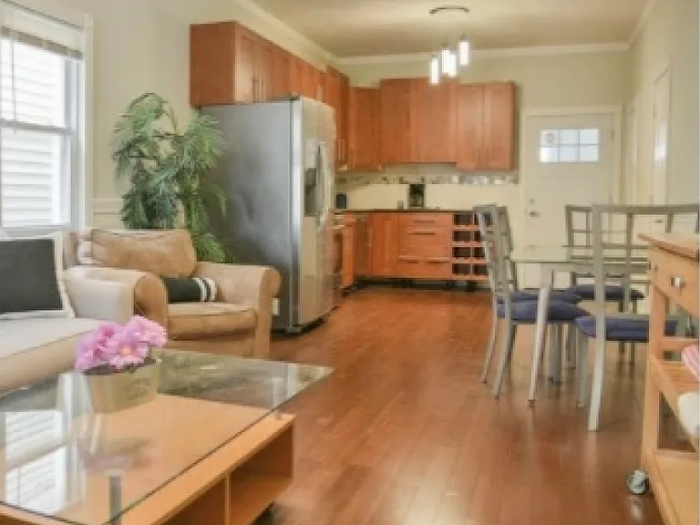 1846 N Mozart St #1 — Photo 10