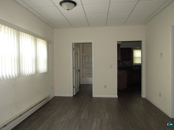 5th image of 1712 Cumming Ave