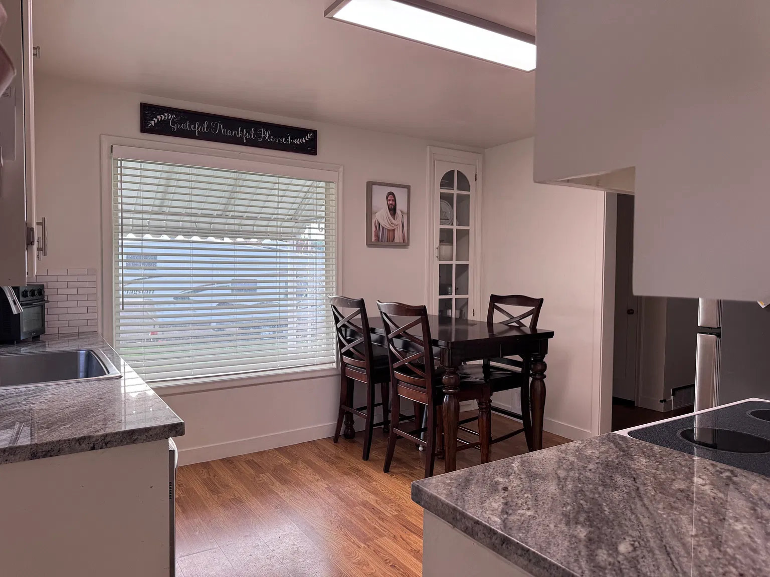 3 bed, 1600 sqft, $2,000 — Photo 3