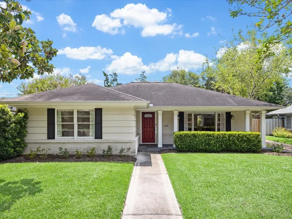 3215 Castlewood St, Houston, TX 77025